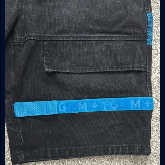 Marithe Francois Girbaud Men’s 38 Blue and Black Shorts - Picture 8 of 9